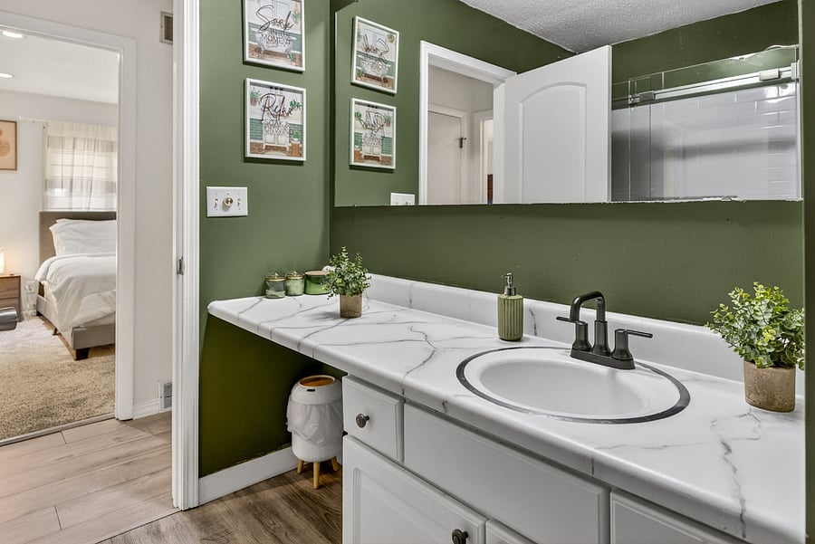 Furnished Finder property 725971_1 photo 8