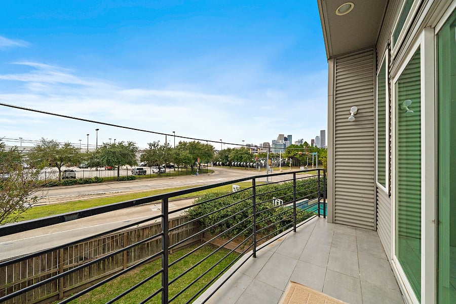 Furnished Finder property 726009_1 photo 35