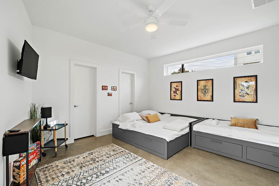 Furnished Finder property 726009_1 photo 12