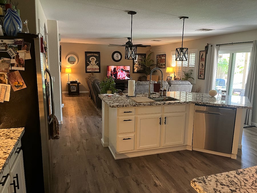 Furnished Finder property 726024_1 photo 2