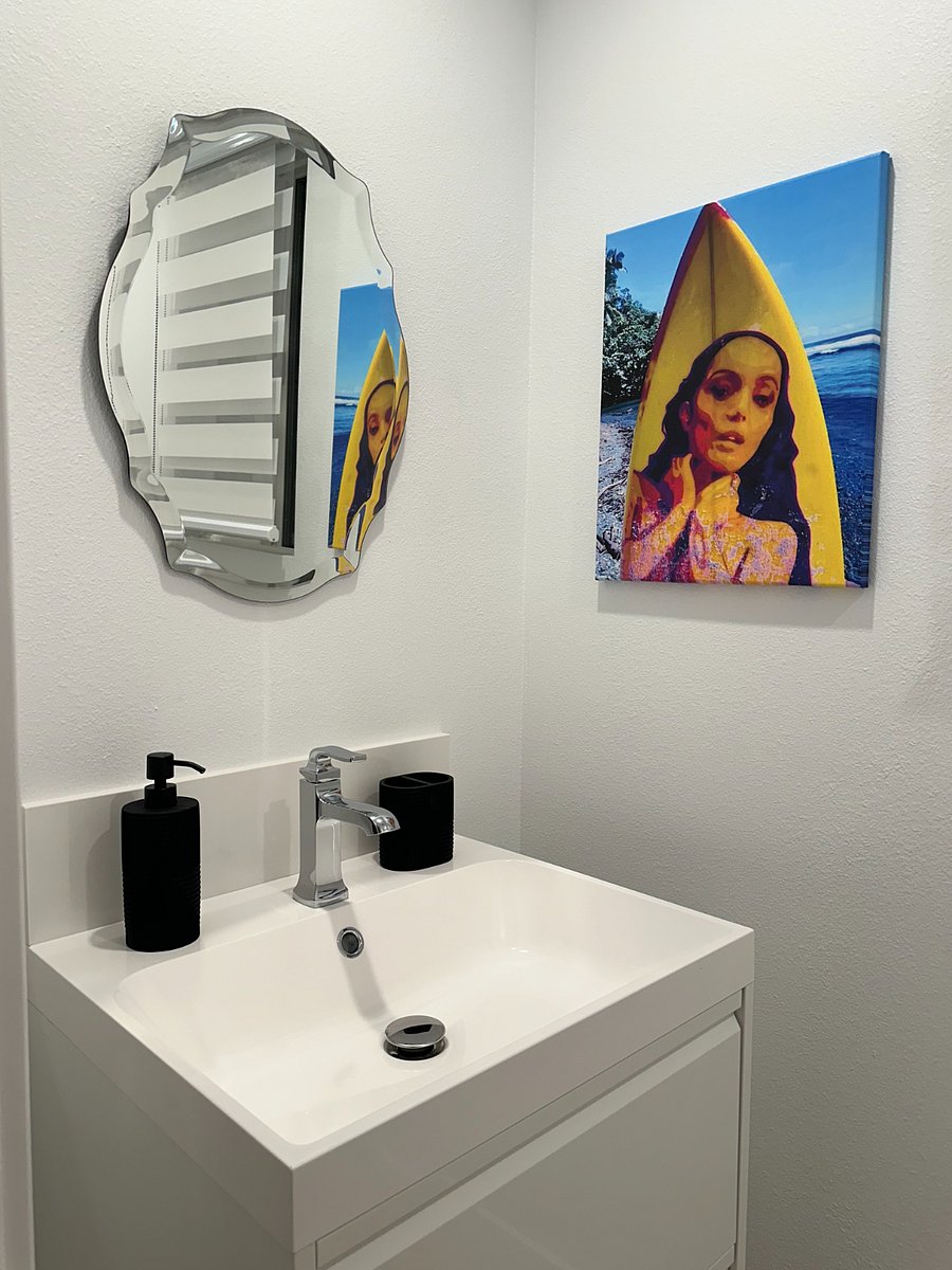 Powder room