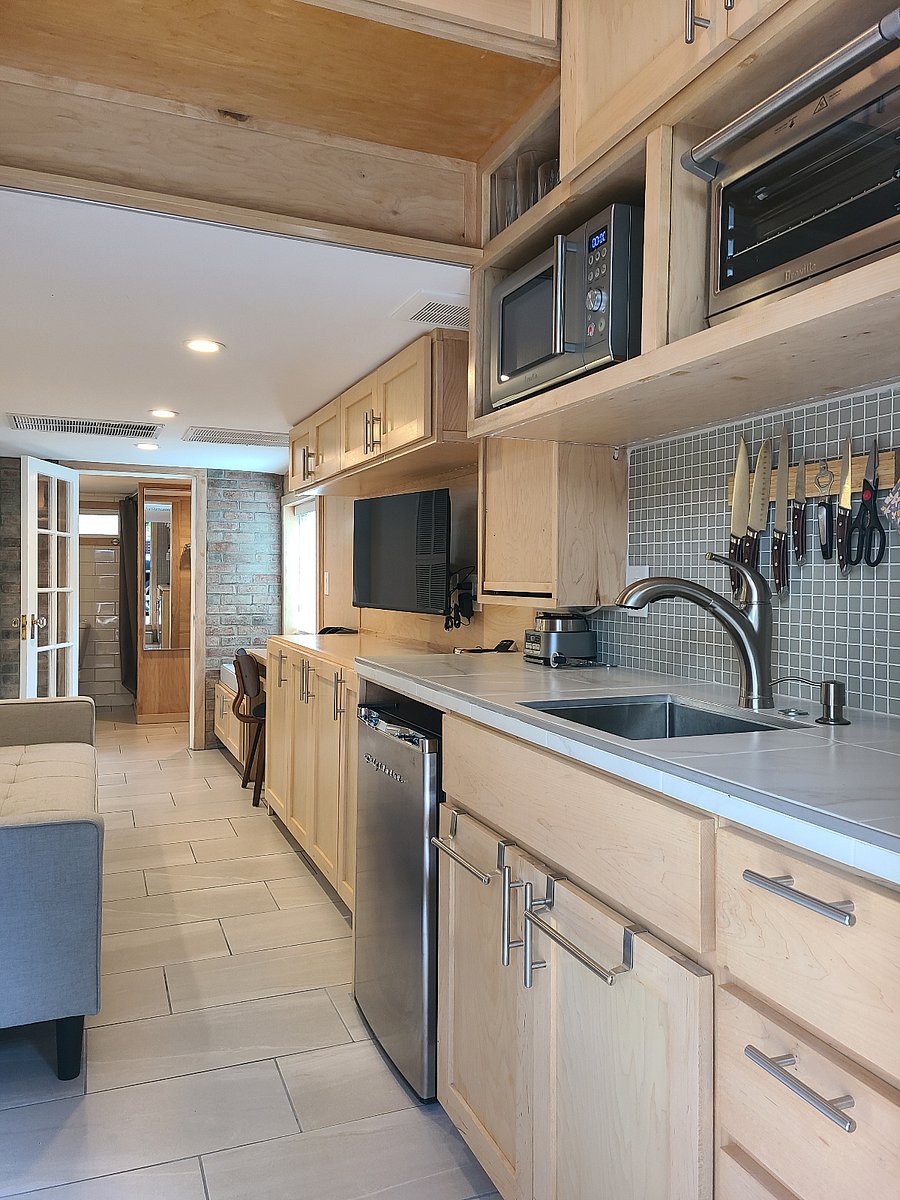 Furnished Finder property 726027_1 photo 3