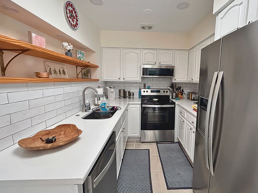 Fully Equipped Kitchen!