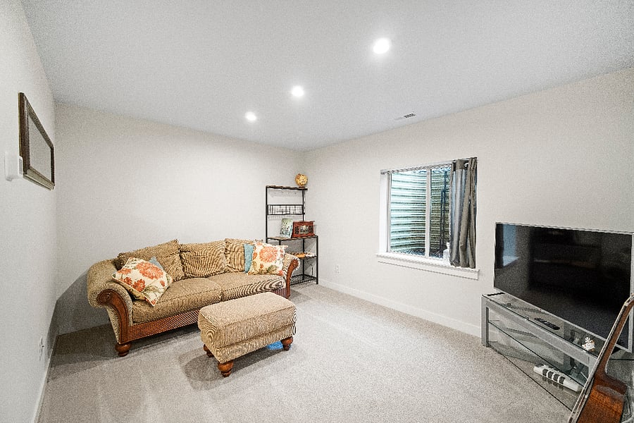 Furnished Finder property 726078_1 photo 9