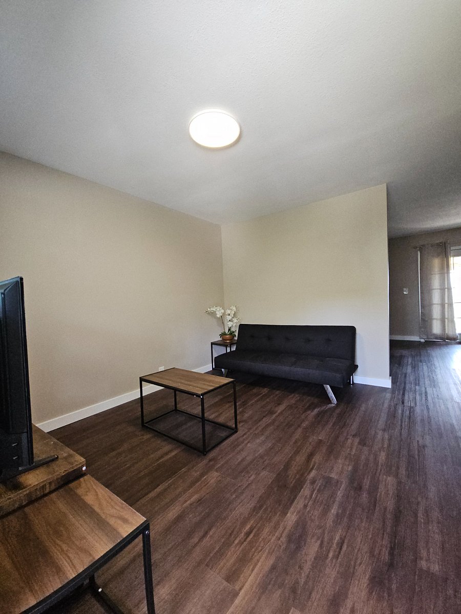 Furnished Finder property 726108_1 photo 3