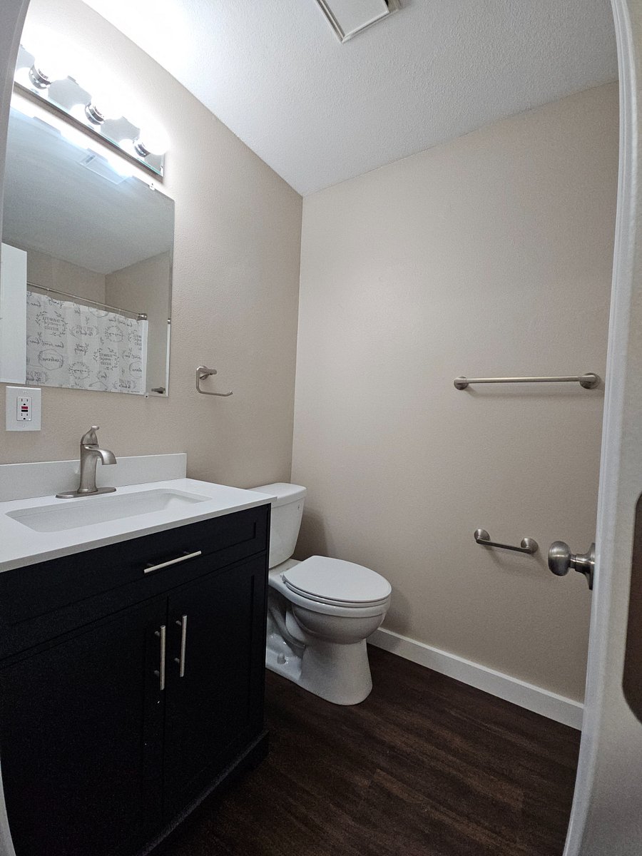 Furnished Finder property 726108_2 photo 4