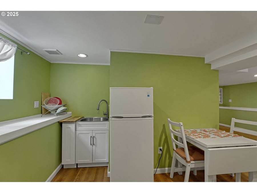 Furnished Finder property 726156_1 photo 3