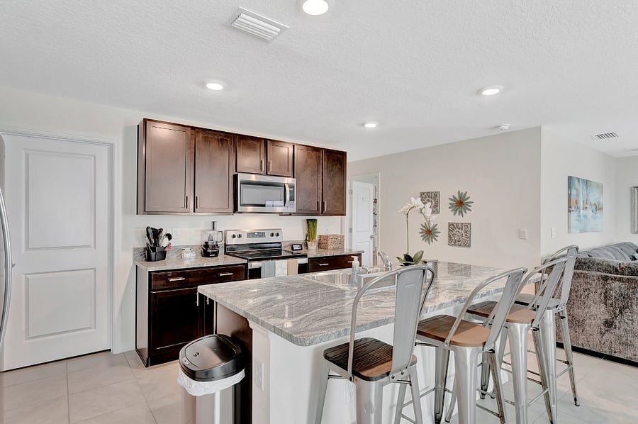Furnished Finder property 726161_2 photo 4