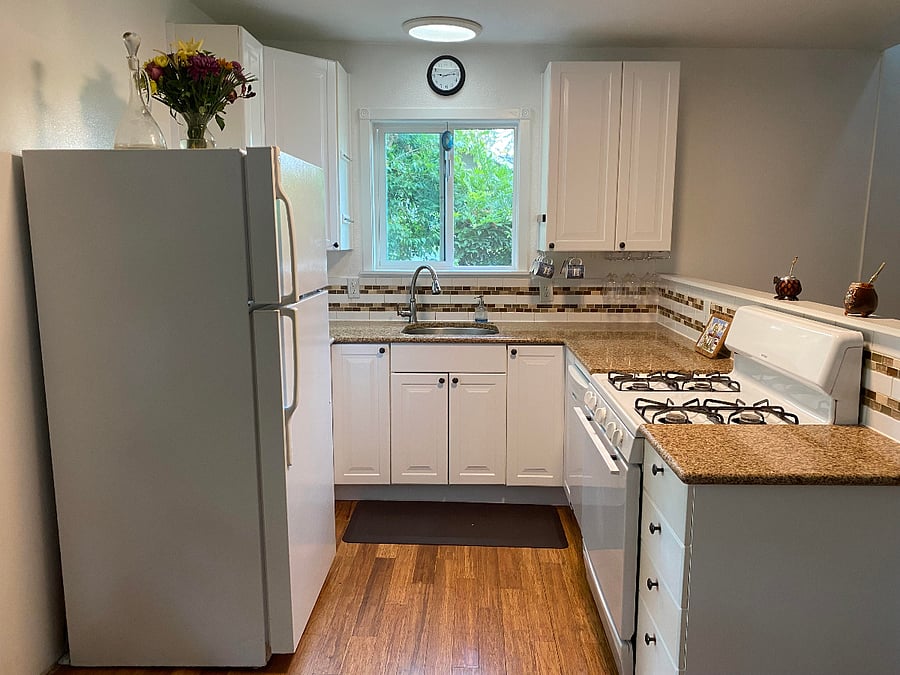 Compact and efficient kitchen