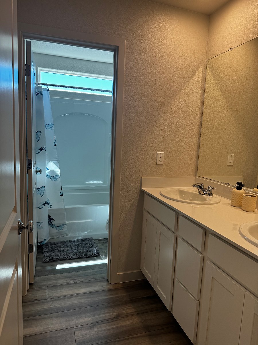 Furnished Finder property 726202_1 photo 7