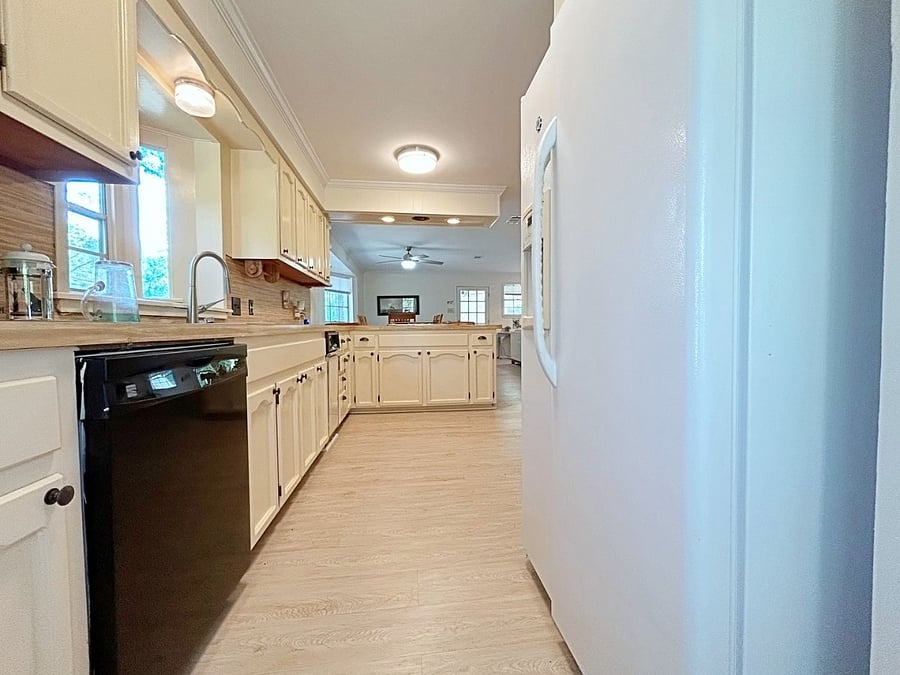 Furnished Finder property 726335_1 photo 2