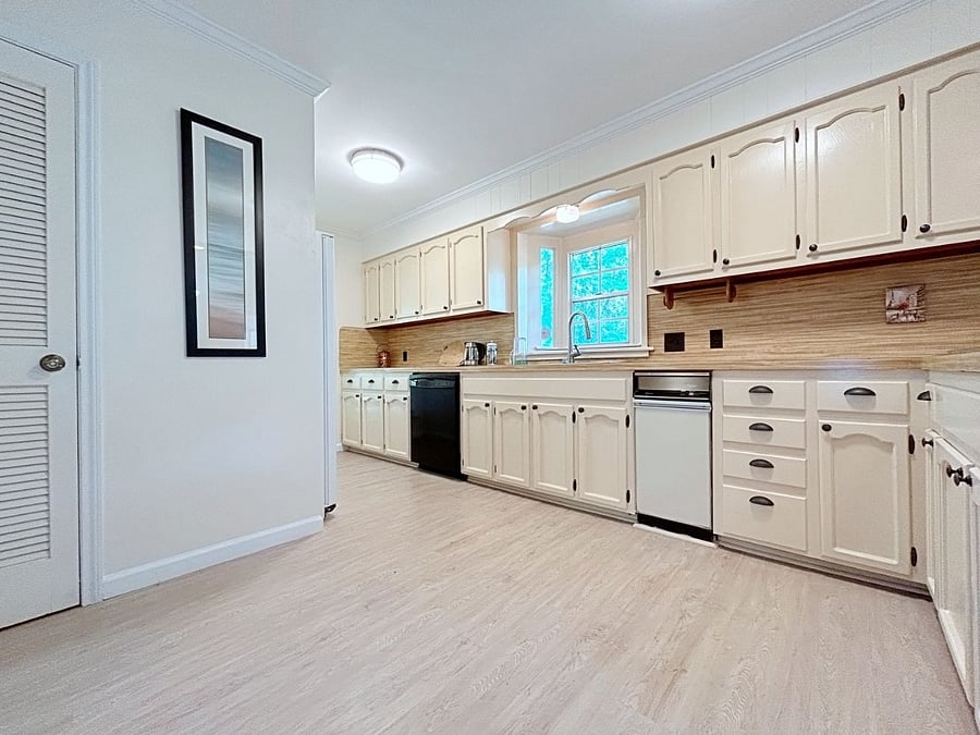 Furnished Finder property 726335_1 photo 8