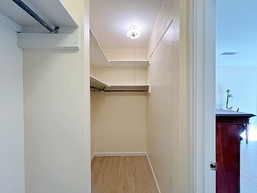 Furnished Finder property 726335_1 photo 22