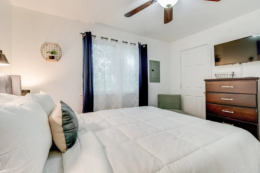 Furnished Finder property 726429_2 photo 28