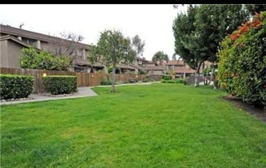 Furnished Finder property 726445_2 photo 6