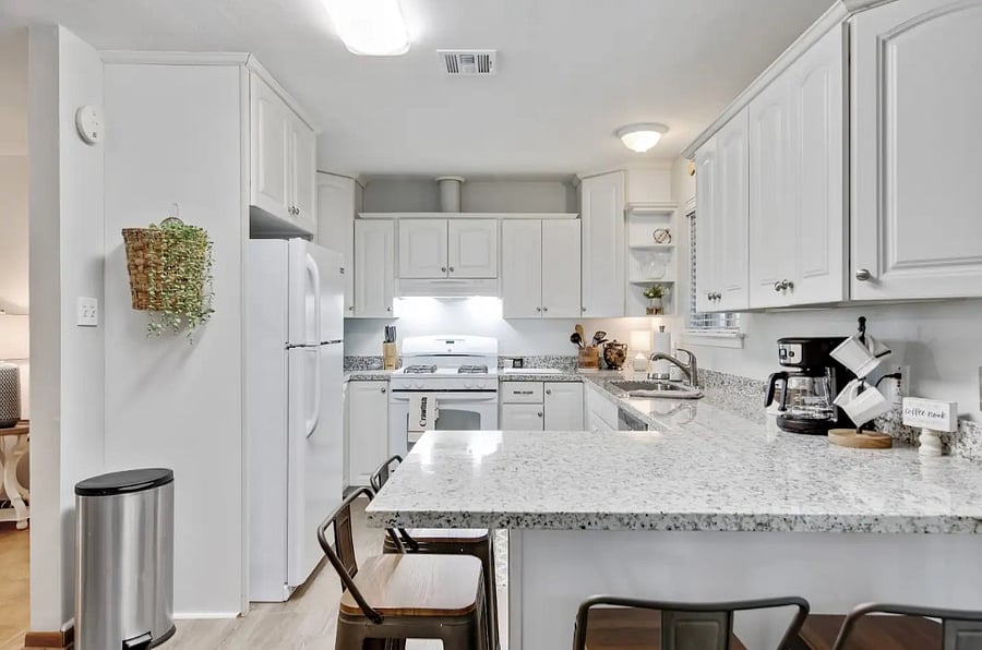 Furnished Finder property 726477_1 photo 6