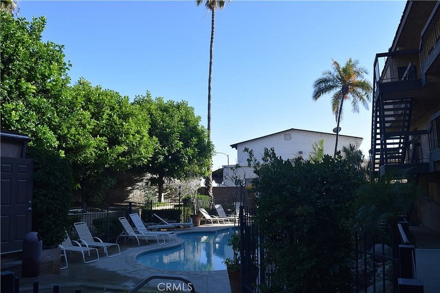 Furnished Finder property 726519_1 photo 25