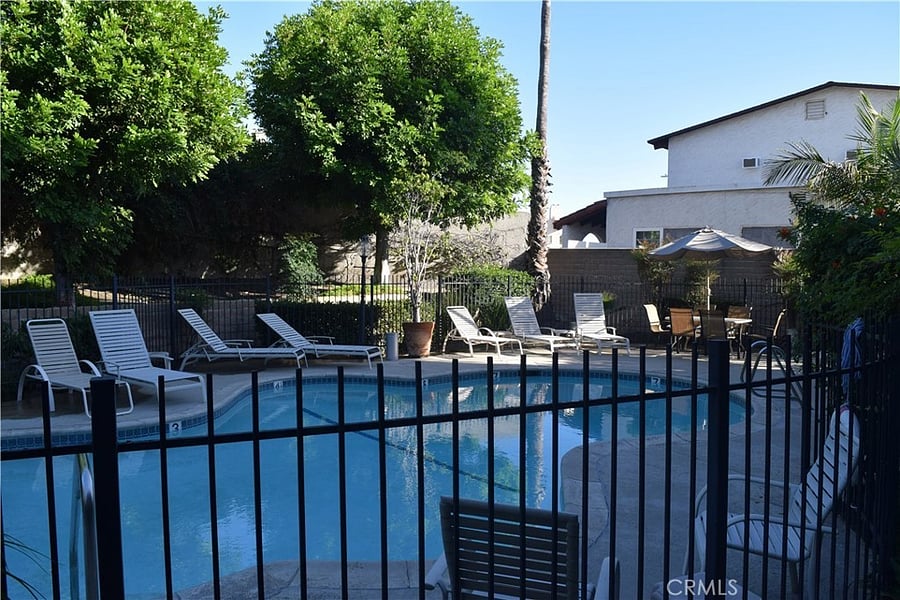 Furnished Finder property 726519_1 photo 26