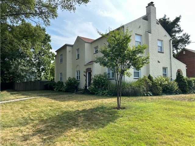 House Alma - Street View
