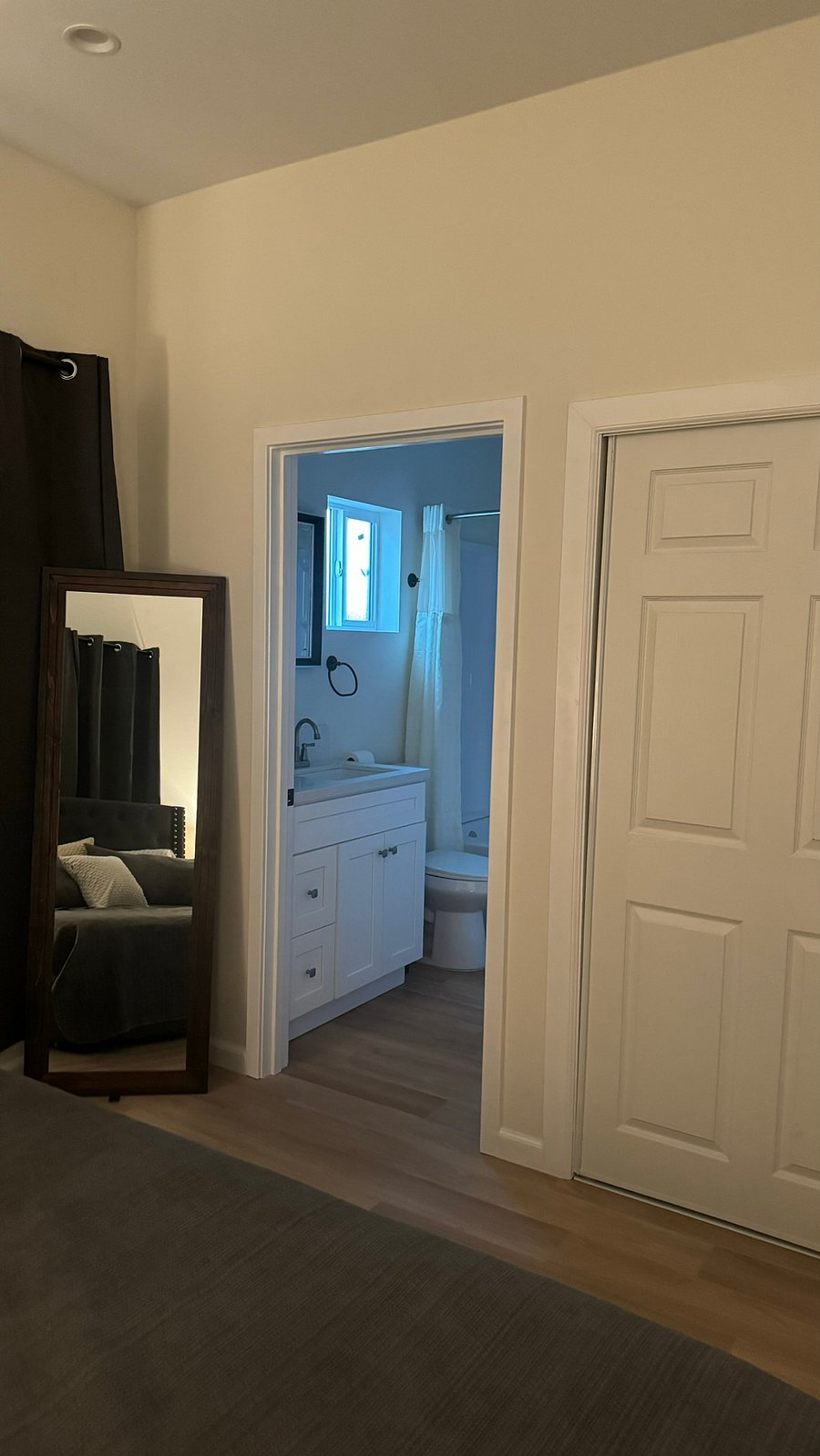Master bathroom.