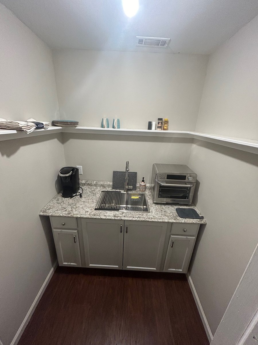 Furnished Finder property 726581_1 photo 4
