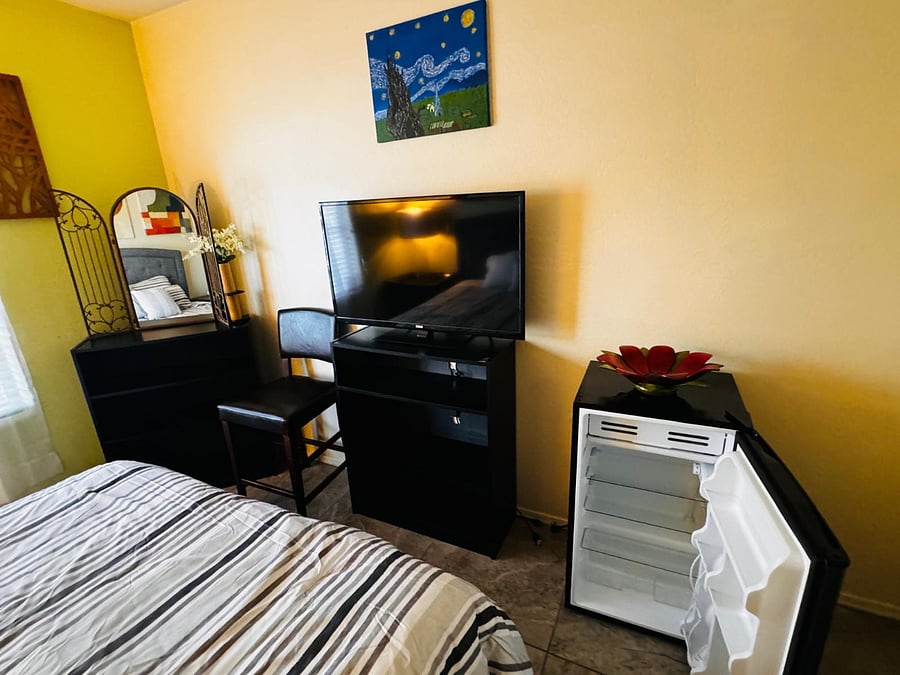 Furnished Finder property 726598_1 photo 4