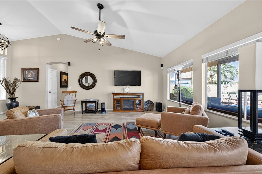 Furnished Finder property 726630_1 photo 9