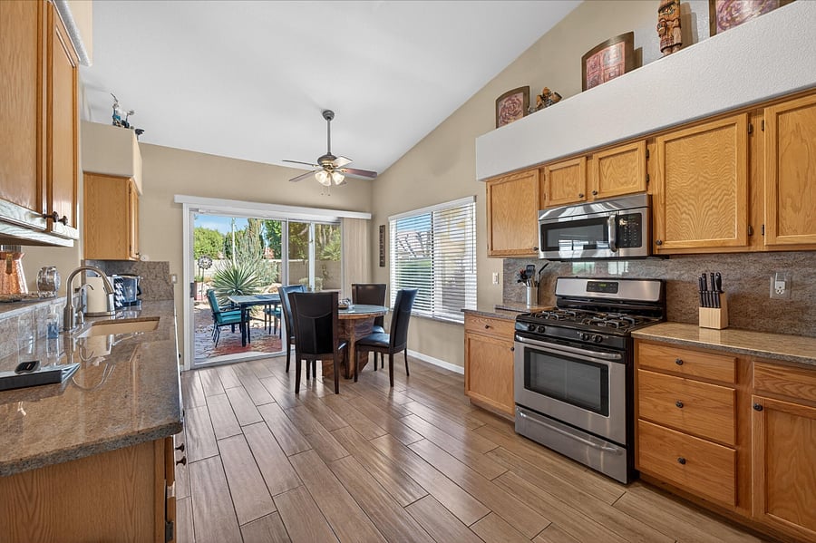 Furnished Finder property 726630_1 photo 13