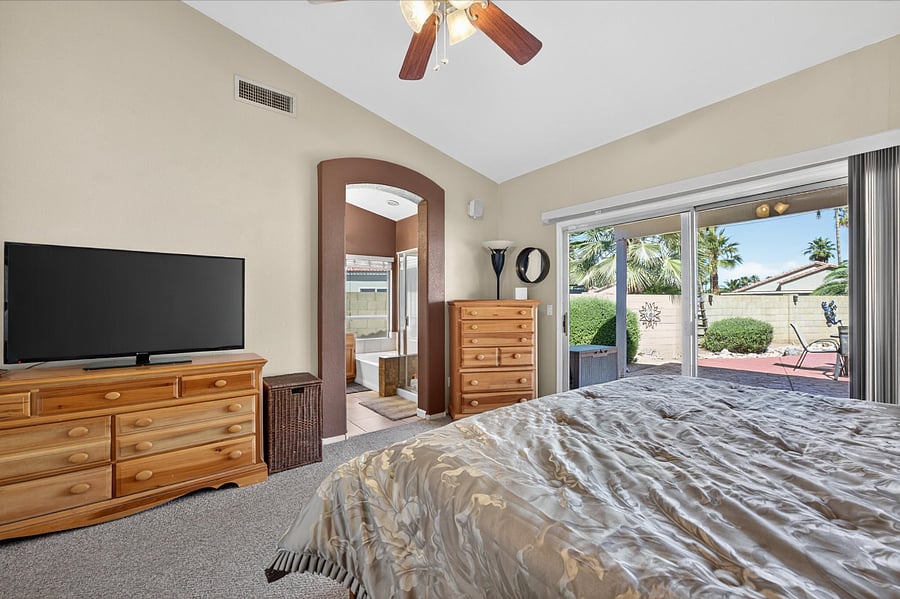 Furnished Finder property 726630_1 photo 18