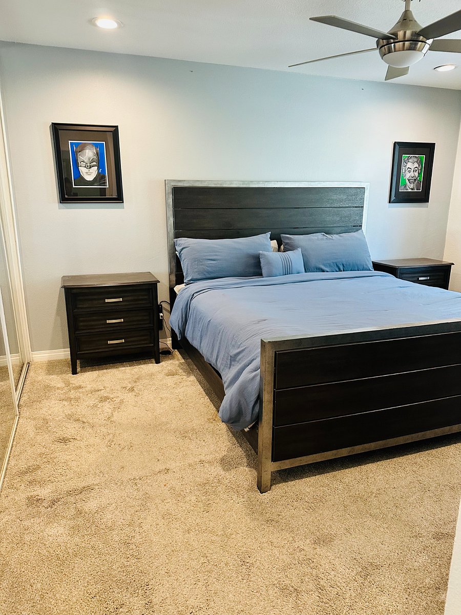 Bedroom 1- King Bed