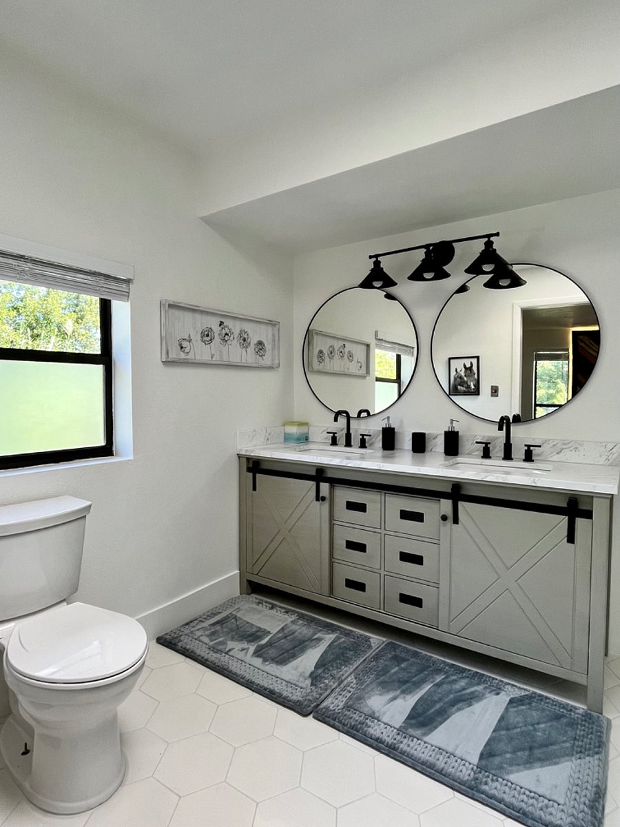 Primary bathroom 