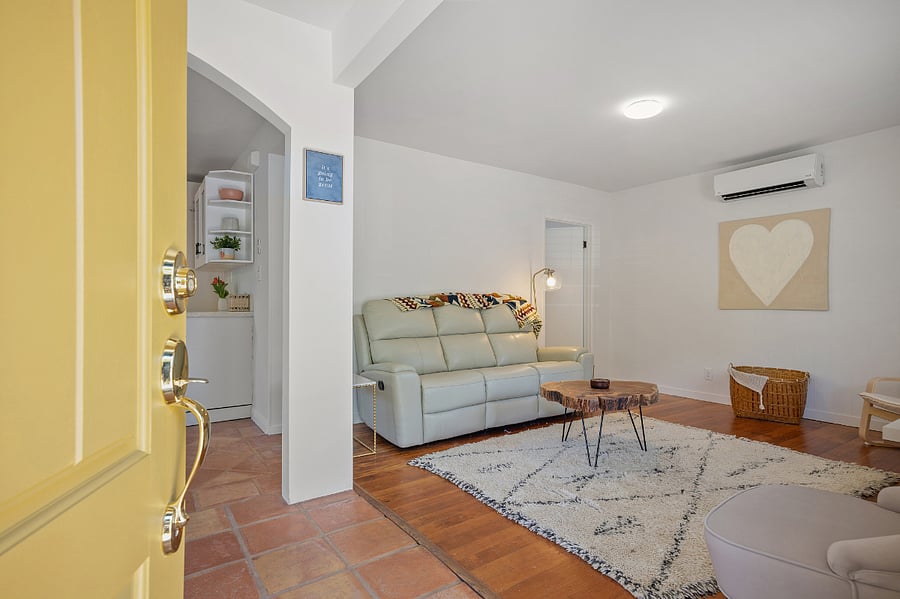 Furnished Finder property 726670_1 photo 4