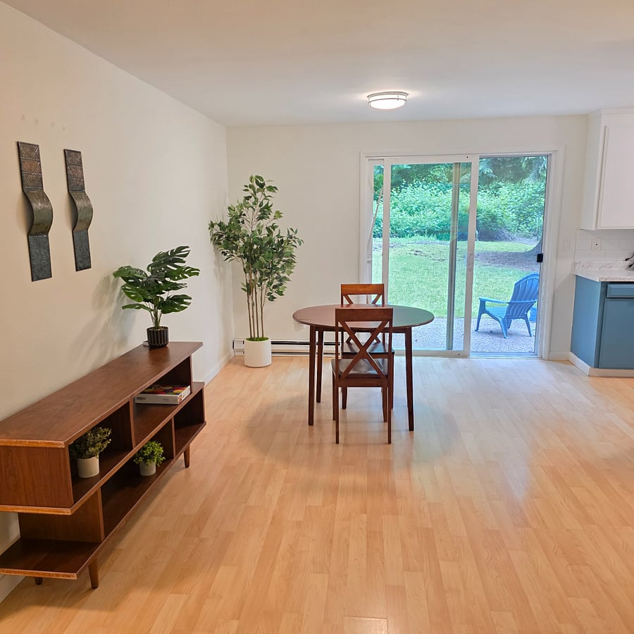 Furnished Finder property 726680_1 photo 12