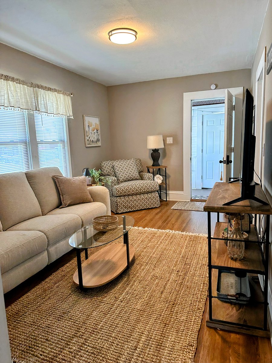 Furnished Finder property 726717_1 photo 4