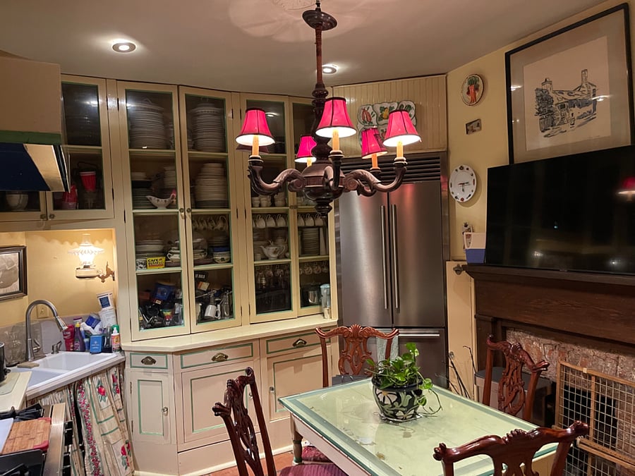 Kitchen with French door refrigerator
