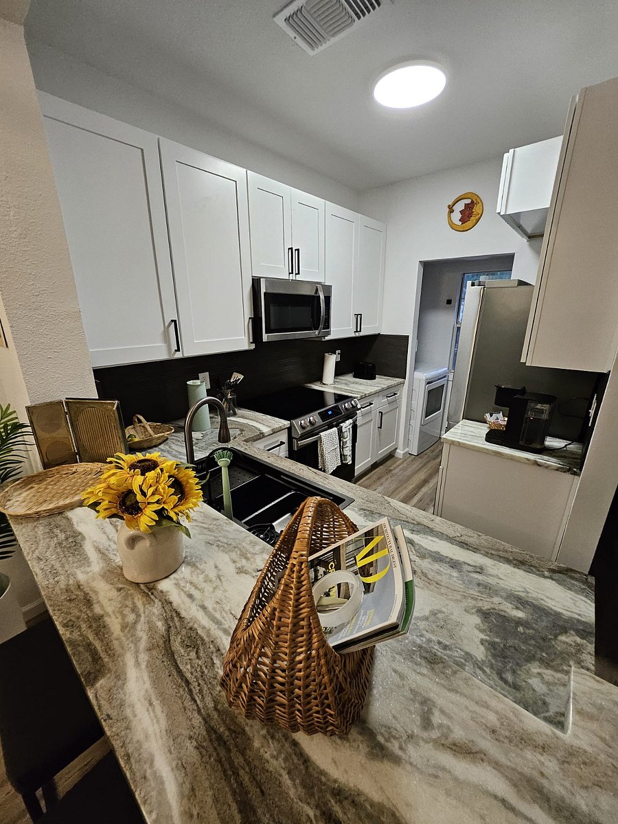 Furnished Finder property 726767_1 photo 8
