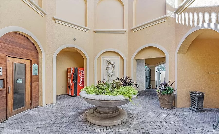Furnished Finder property 726780_1 photo 12