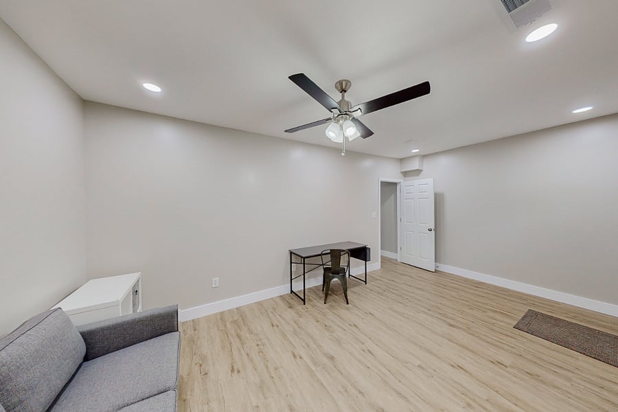 Furnished Finder property 726944_1 photo 30