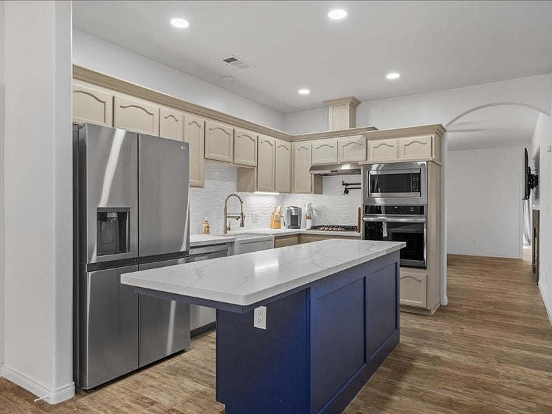 Furnished Finder property 726959_1 photo 7