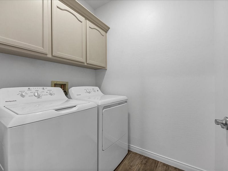 Furnished Finder property 726959_1 photo 13