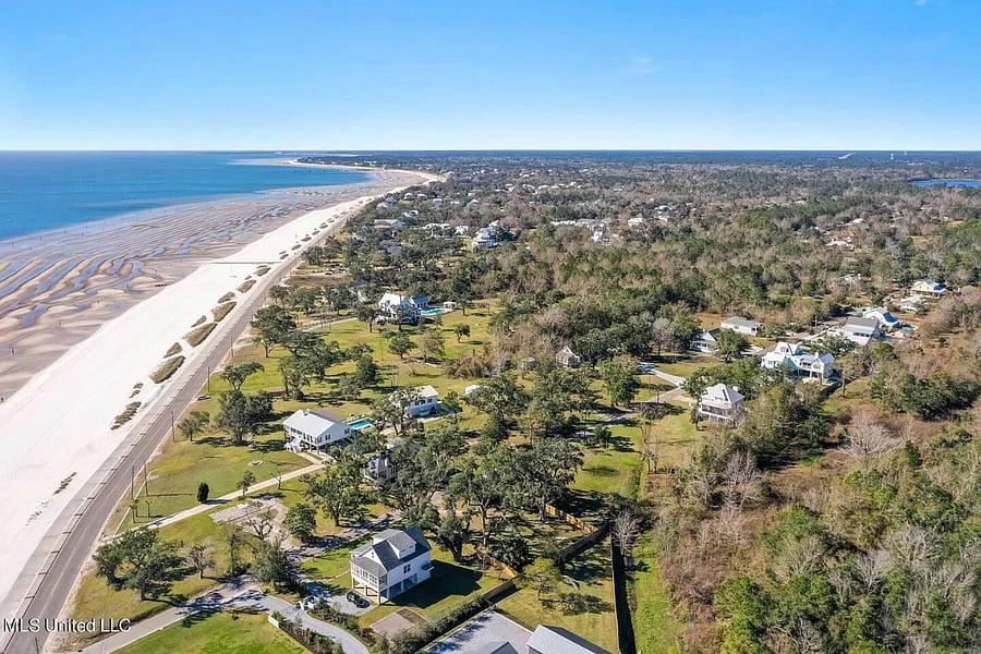 Furnished Finder property 726963_1 photo 30