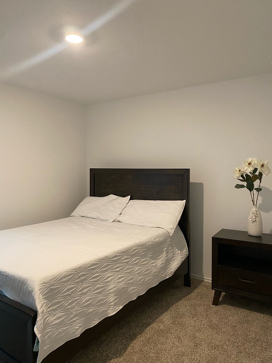 Furnished Finder property 726994_1 photo 3