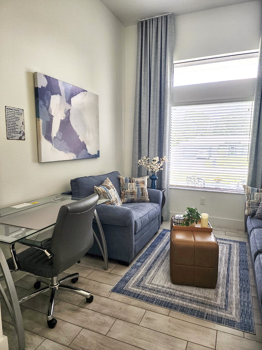 Furnished Finder property 726996_2 photo 18