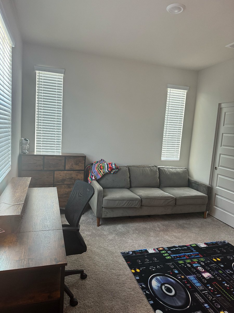 Furnished Finder property 727143_1 photo 16