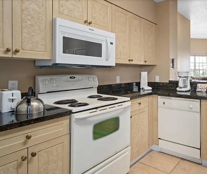 Furnished Finder property 727305_2 photo 4