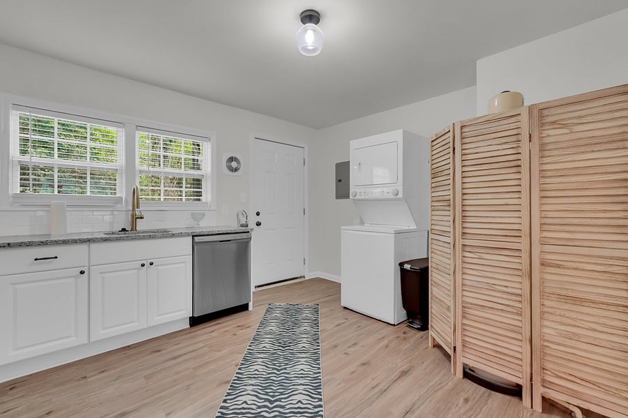 Furnished Finder property 727320_3 photo 17