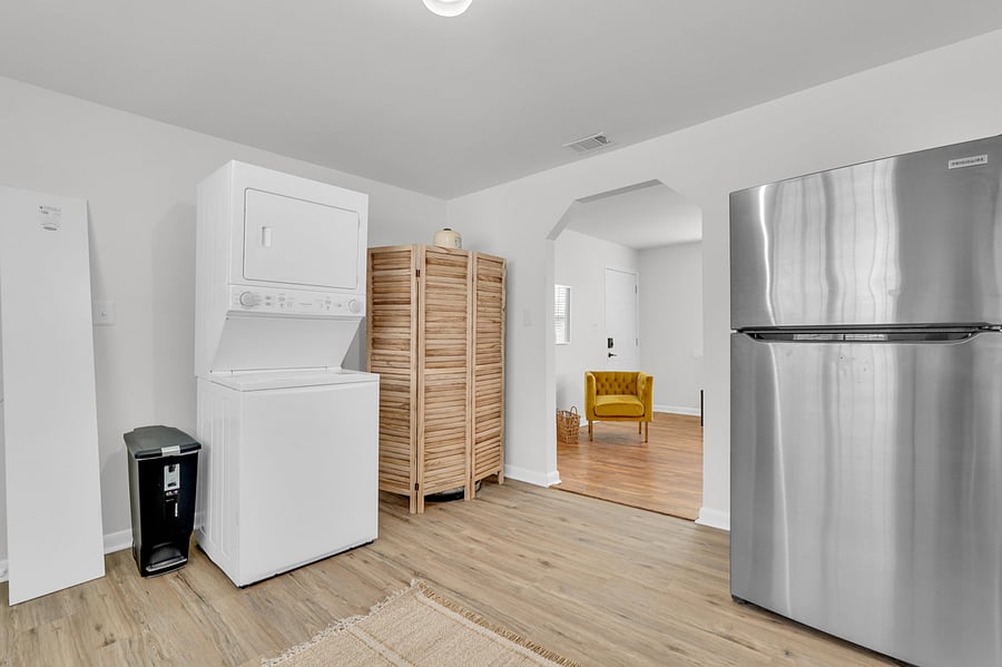 Furnished Finder property 727320_5 photo 8
