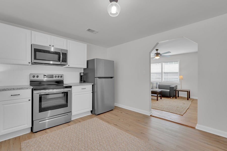 Furnished Finder property 727320_7 photo 4