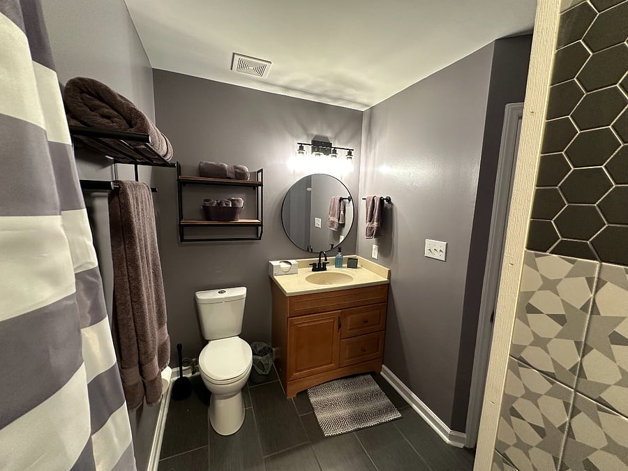 ensuite of main bedroom
