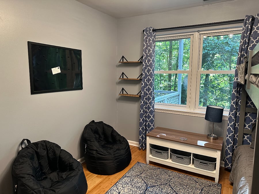 second bedroom with bunkbeds